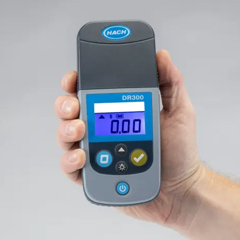 HACH DR300 Pocket Colorimeter, Chlorine, Free + Total, LR/HR, with Box PN.LPV445.80.00110